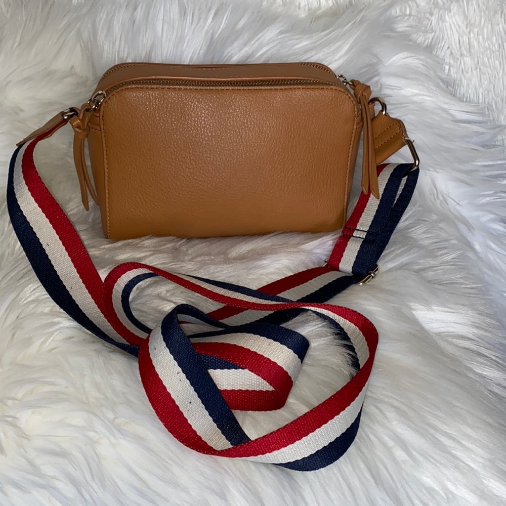 OLD Navy crossbody bag 💼